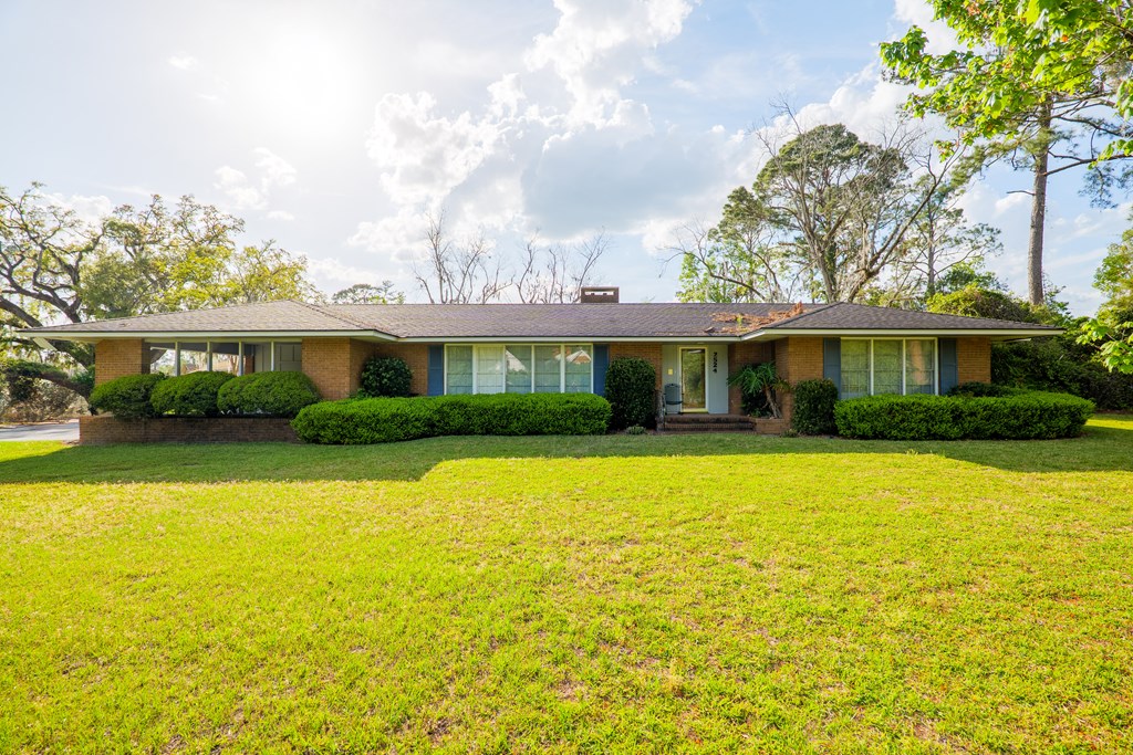 Emily Courson realty