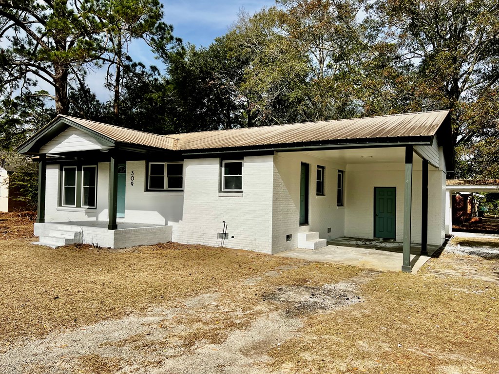 Emily Courson realty